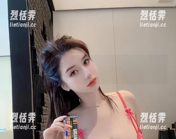 微密圈 - 最新图库大揭秘：阿色的网袜，谁说袜子不能有腔调！