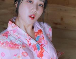 韩国CoCo的花开图集：每一张都是盛开的福利，来一波吸睛！